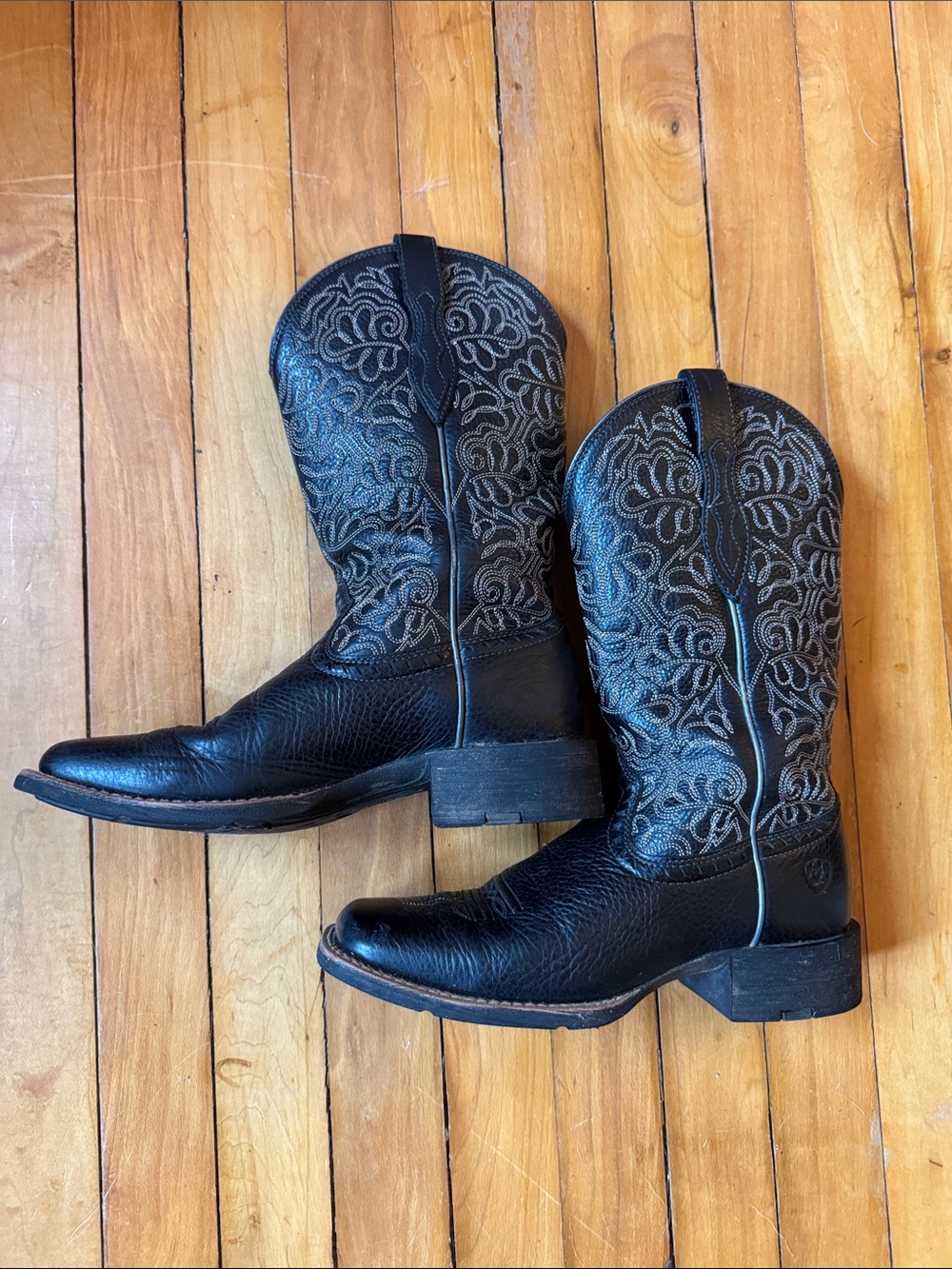Ariat square toe cowgirl boots - Picture 6 of 11